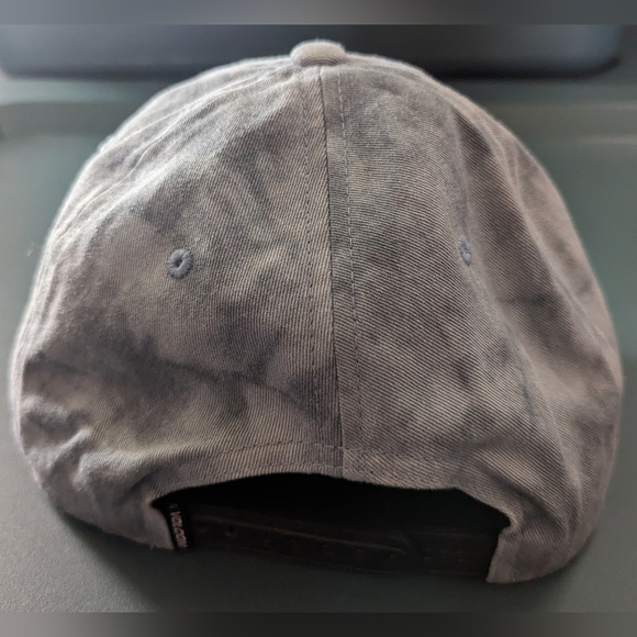 Volcom hat - Picture 4 of 5